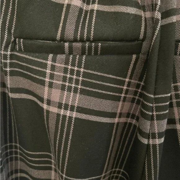SOCIAL COLLISION plaid grey and black pants size small - Picture 5 of 6